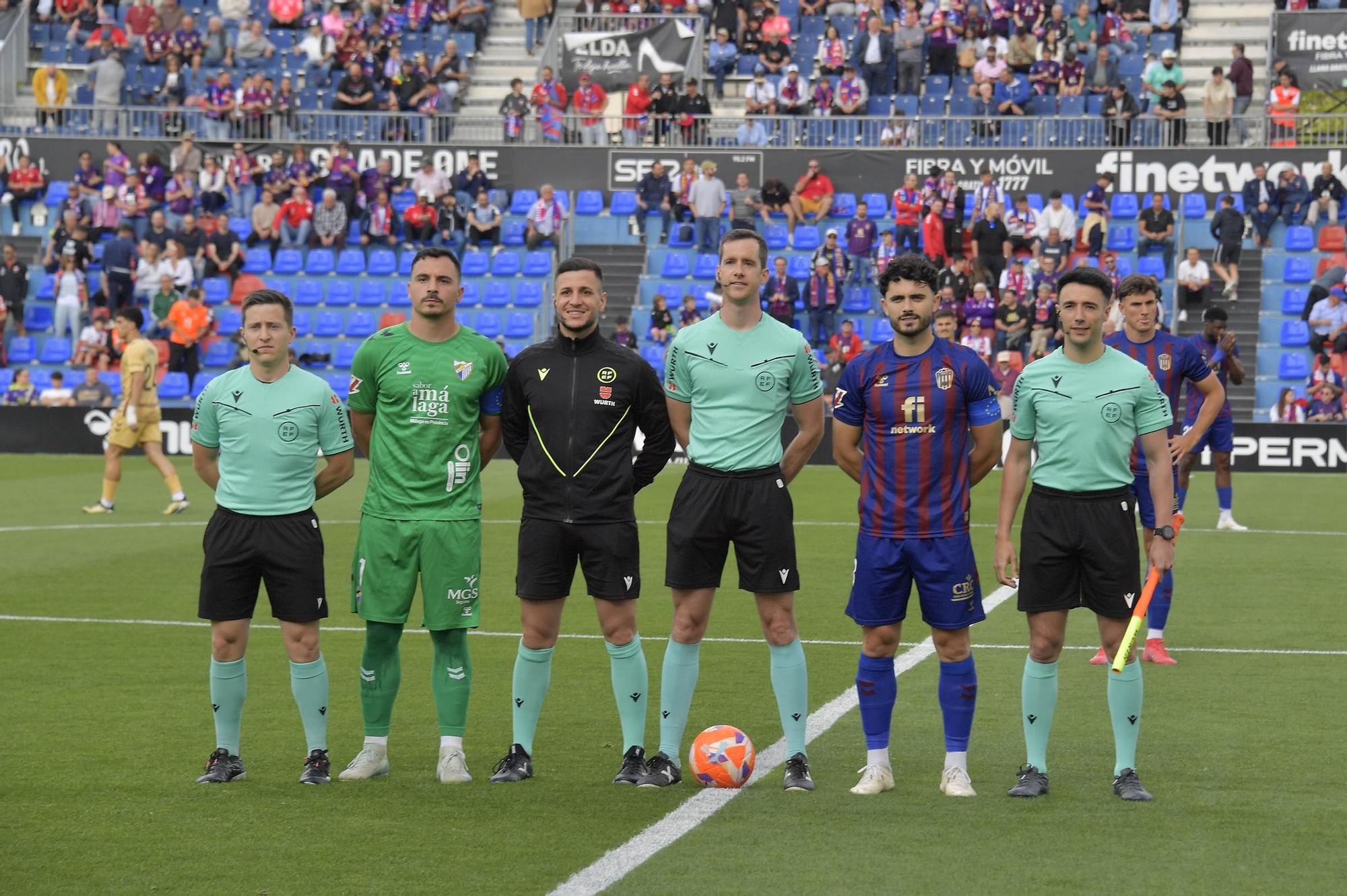 El Eldense salva el primer ‘match ball’ (1-0)