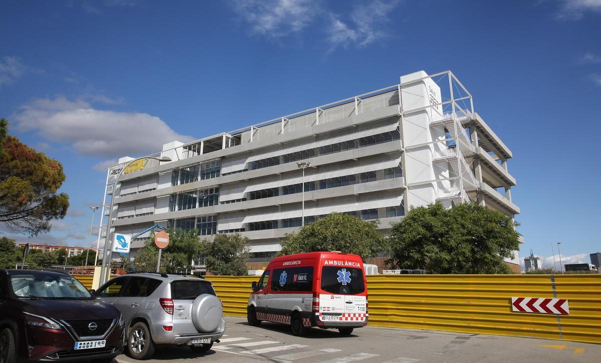 Fachada del edificio que será la nueva sede del SEM y que se prevé que empiece a acoger servicios en 2025. FOTO de ELISENDA PONS Fachada del edificio que será la nueva sede del SEM y que se prevé que empiece a acoger servicios en 2025. FOTO de ELISENDA PONS