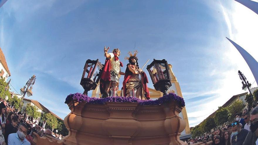Los pasos de palio marcan los estrenos de la Semana Santa de Córdoba