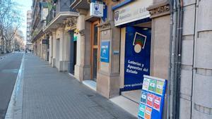 Administración de Loterías que ha repartido un premio de 130 millones del Euromillón, situada en la Gran Via de Barcelona.