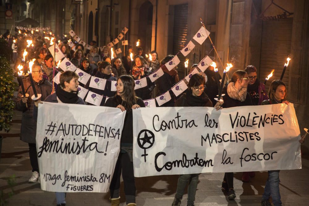 Marxa nocturna de torxes 'Combatem la foscor' el diumenge 24 a Figueres