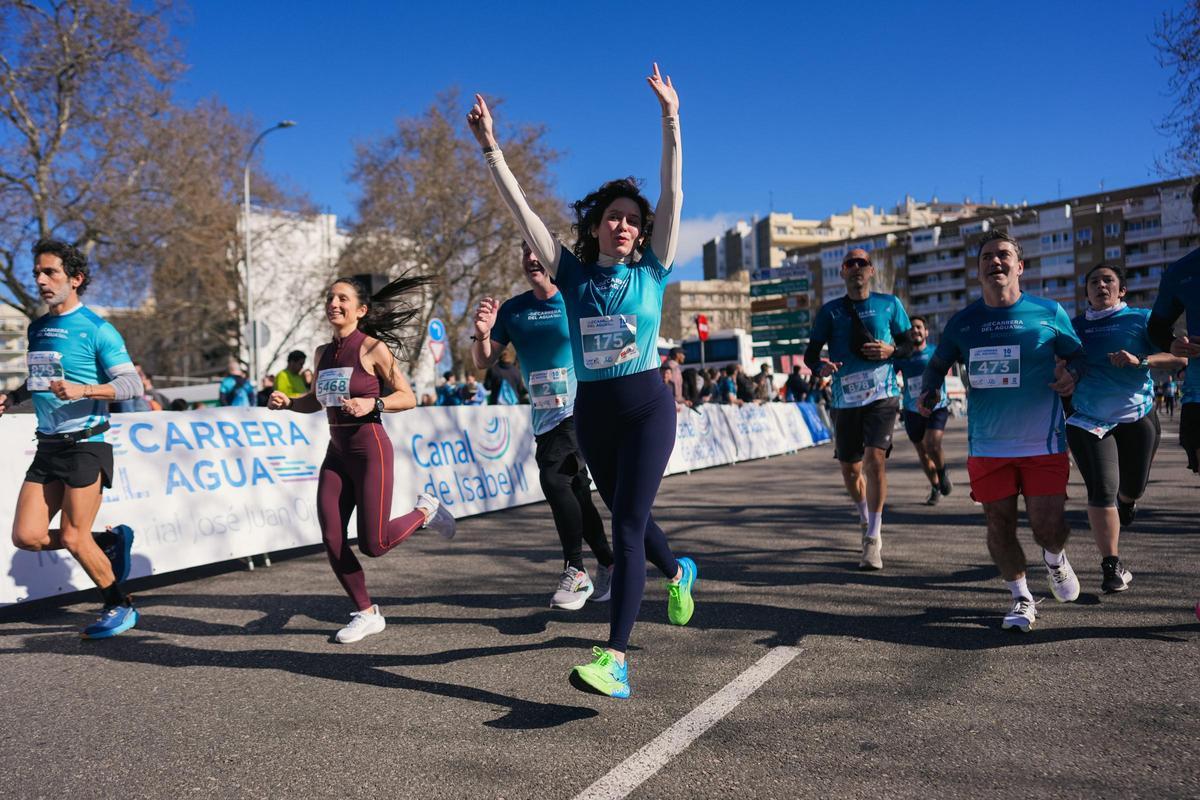 La política, como amante del running, se unió como una más a la carrera y se enfrentó a la modalidad de 10 kilómetros con el dorsal número 175