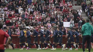 La previa del Sporting- Espanyol en El Molinón en la ida de play-off: posibles onces, dudas y claves de la batalla por el ascenso