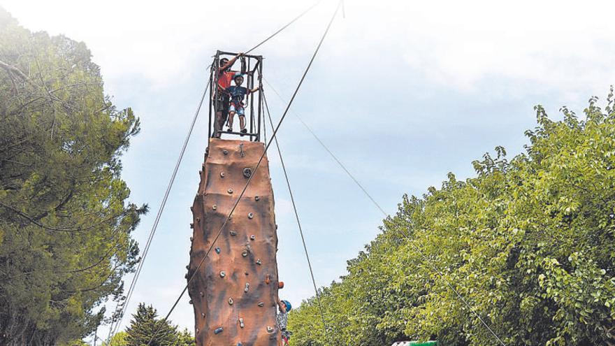 Els jocs infantils envaeixen el parc de l&#039;Agulla