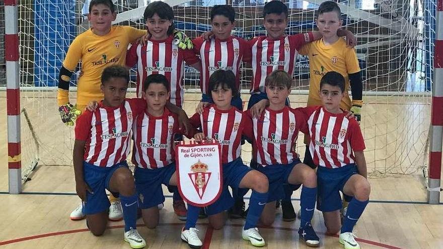 Los componentes de los benjamines del Sporting.