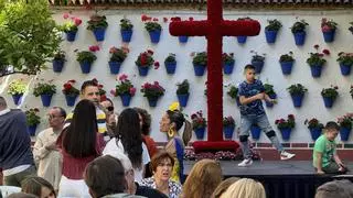 Padre Jesús Nazareno, Los Quijotes Cordobeses y la AVV Alcázar Viejo ganan el Concurso de Cruces de Mayo 2024