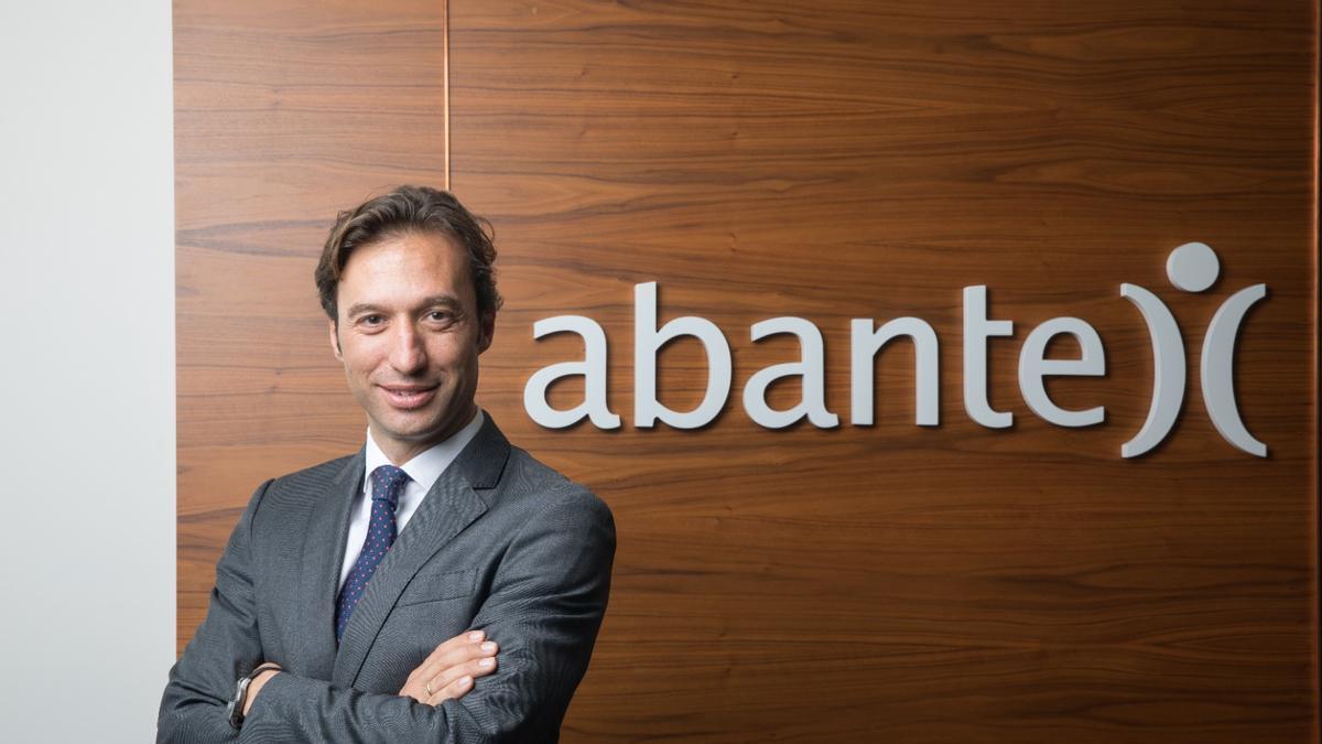 Álvaro Lana, socio director de Abante en Aragón.