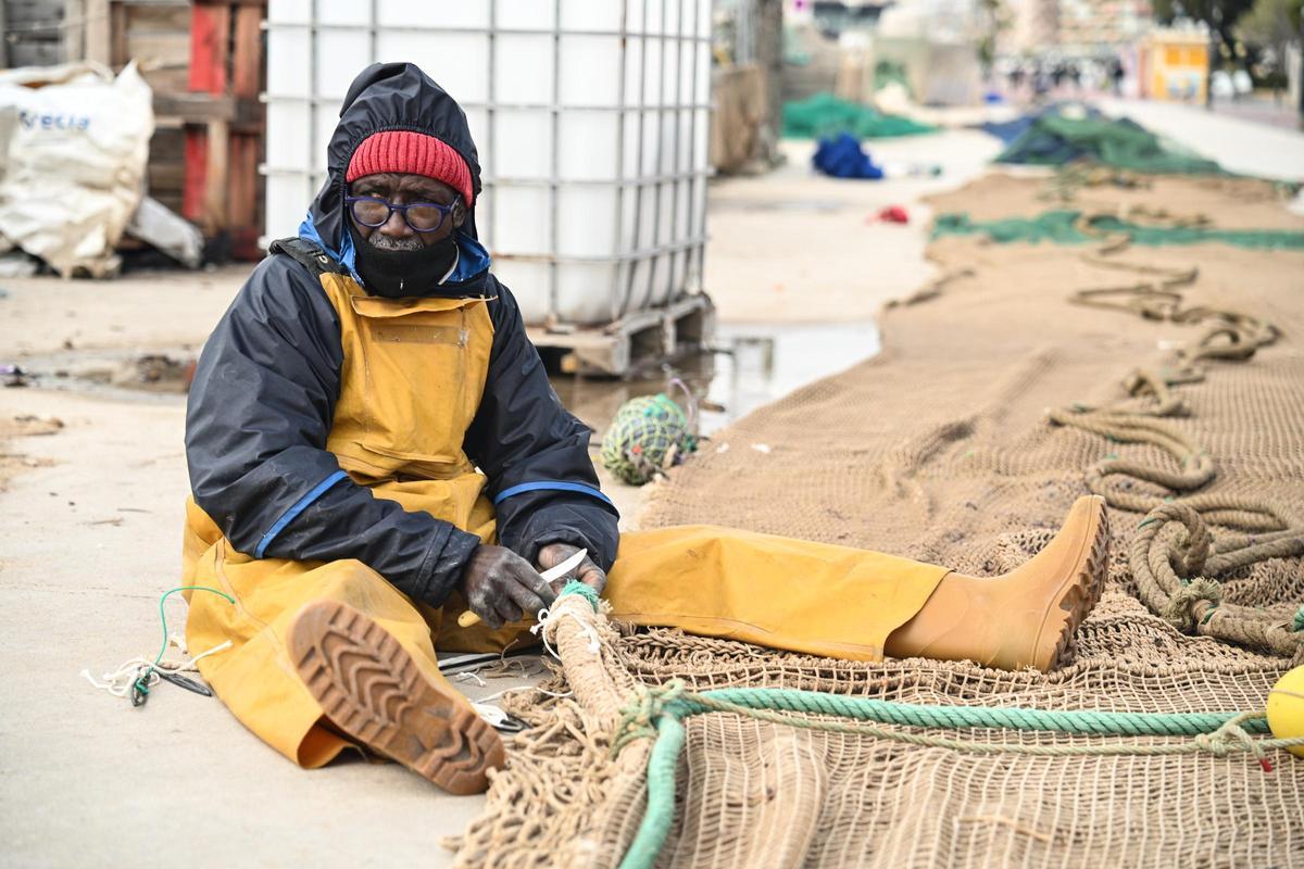 La flota pesquera alicantina amrrada contra las últimas exigencias de la Unión Europea