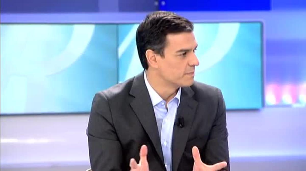 Pedro Sánchez creu que l’únic camí que tenen els independentistes és complir la sentència del TC. Acusa Rajoy d’amagar-se rere els tribunals.