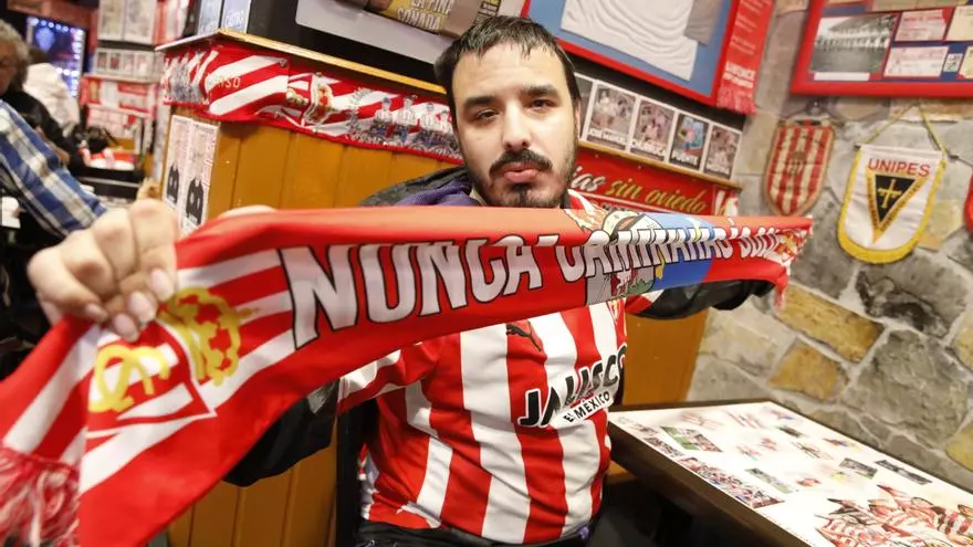 ¿Cómo vivirá Álex Varela, con discapacidad visual, el final de Liga del Sporting? Cuando el fútbol es puro sentimiento
