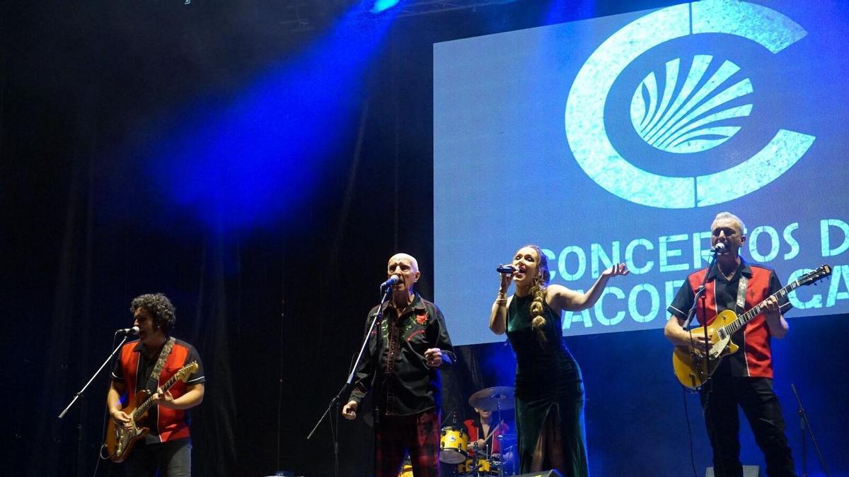 Actuación musical en el Gran Guateque do Xacobeo celebrado el año pasado en Lalín.