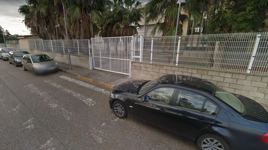 Un alumno sufre una agresión con un cuchillo en la puerta del instituto de Alberic