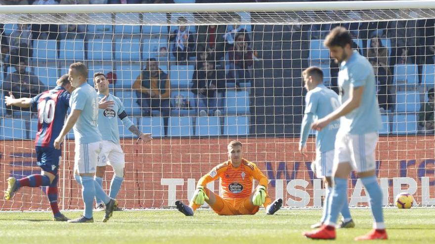 Imagen del encuentro disputado por el Celta frente al Levante en Balaídos. // Ricardo Grobas