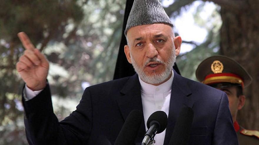 Karzai amenaça les tropes de l&#039;OTAN pels seus bombardejos