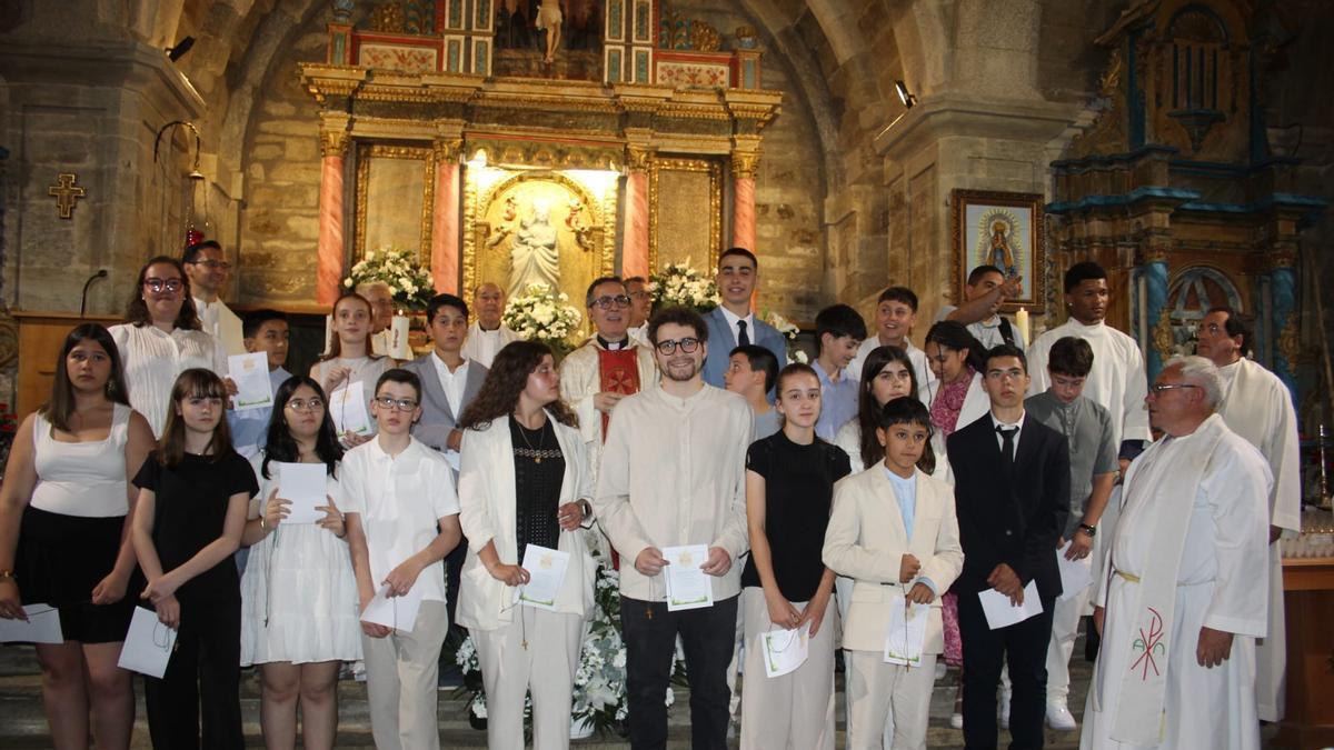 La Unidad Pastoral de Sanabria y Carballeda acoge una multitudinaria confirmación