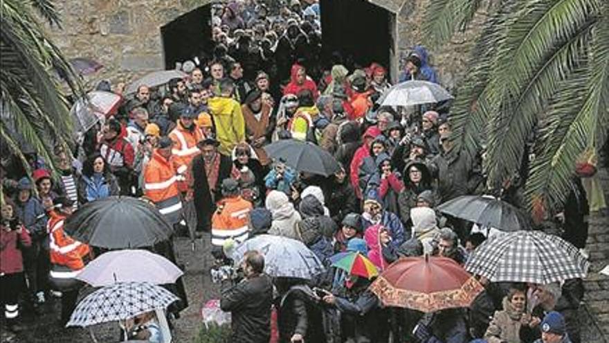 El emperador venció ayer al agua