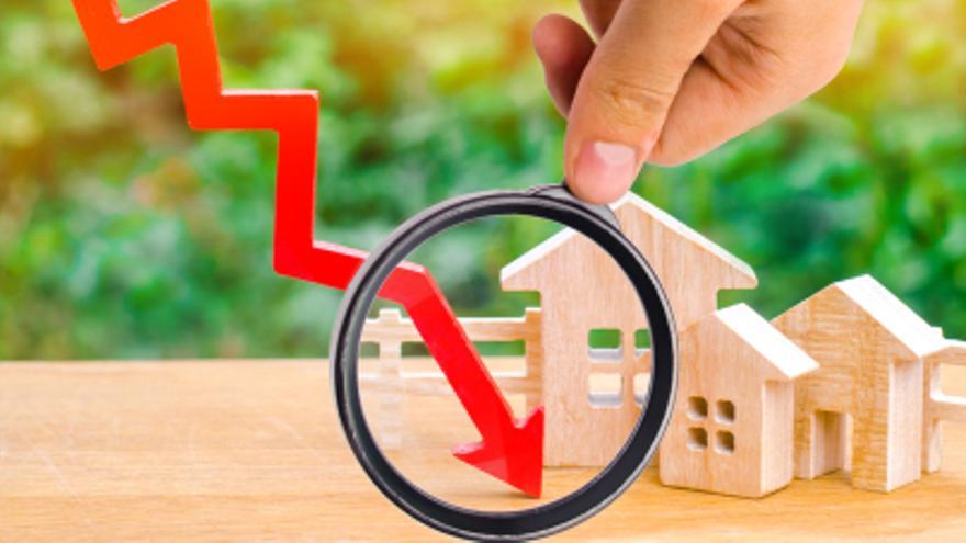 Las compraventas de vivienda en Canarias cae un 14,6% en febrero