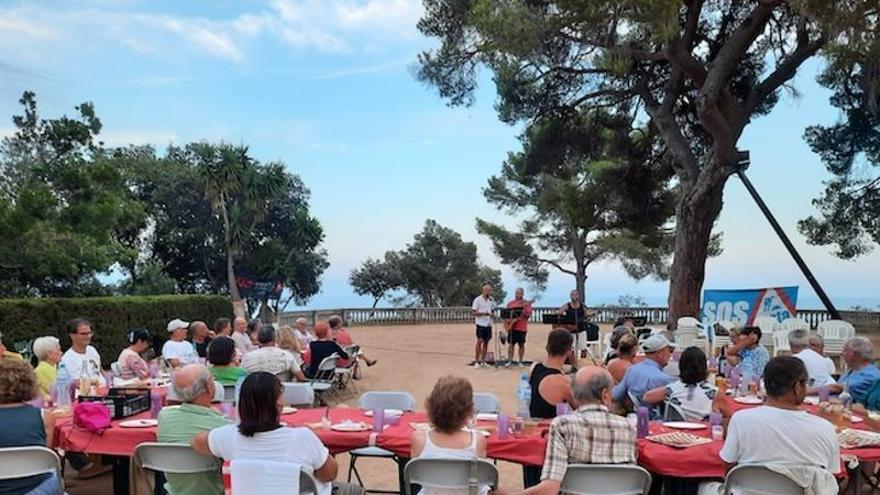 SOS Costa Brava, vuit anys