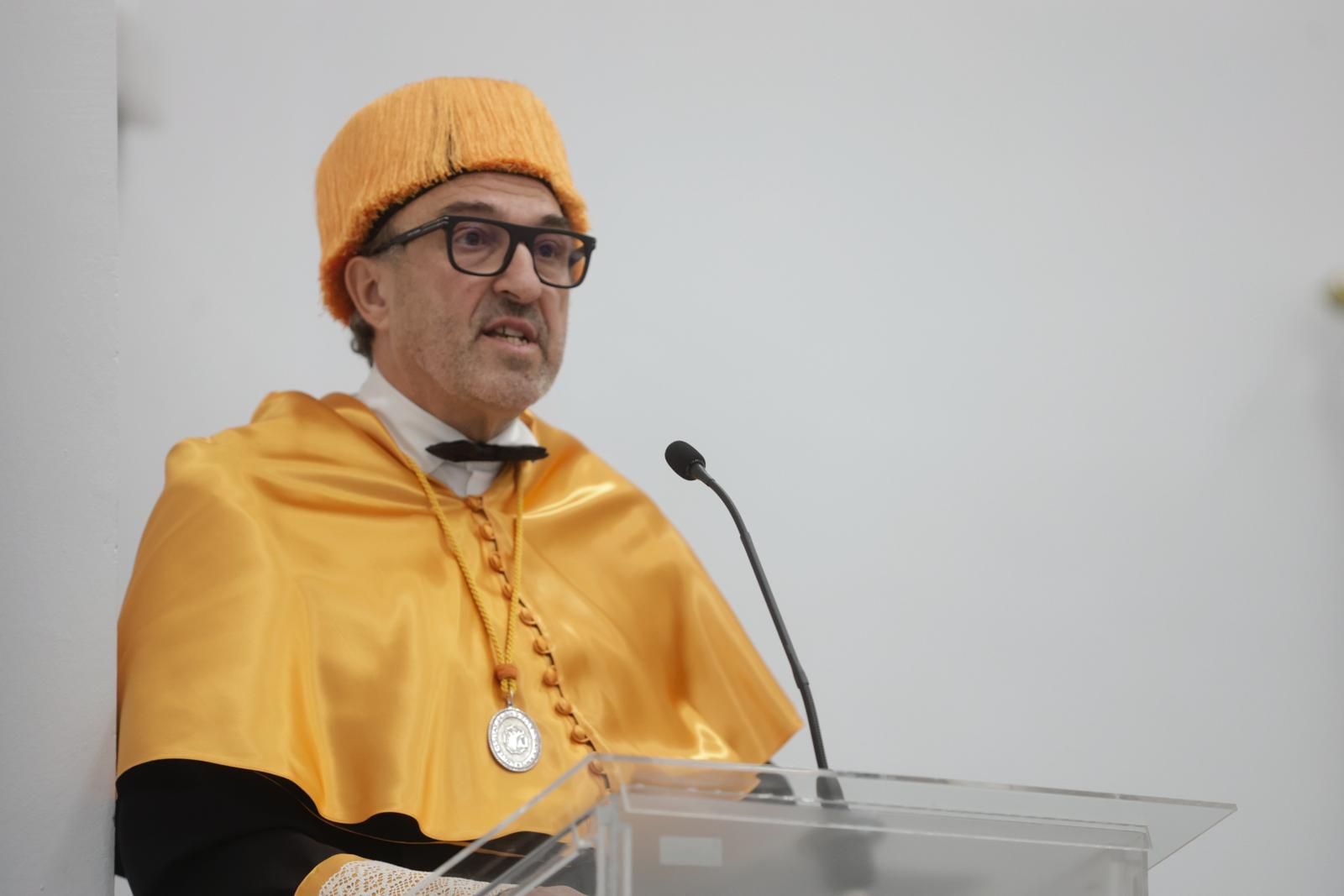 La UIB nombra a Antoni Serra Ramoneda doctor honoris causa
