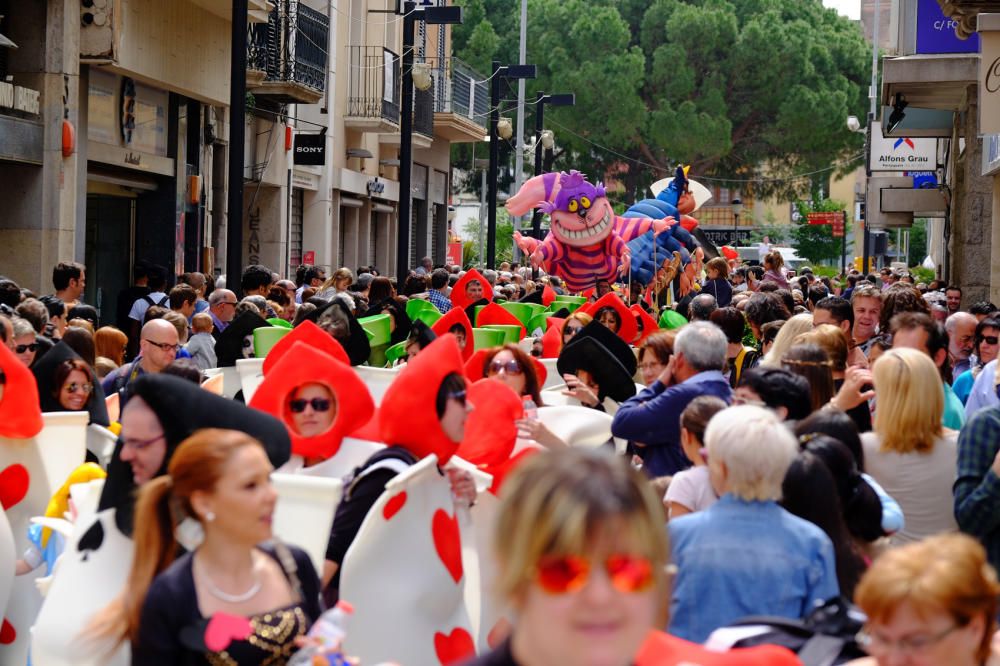Figueres celebra la rua escolar de Fires