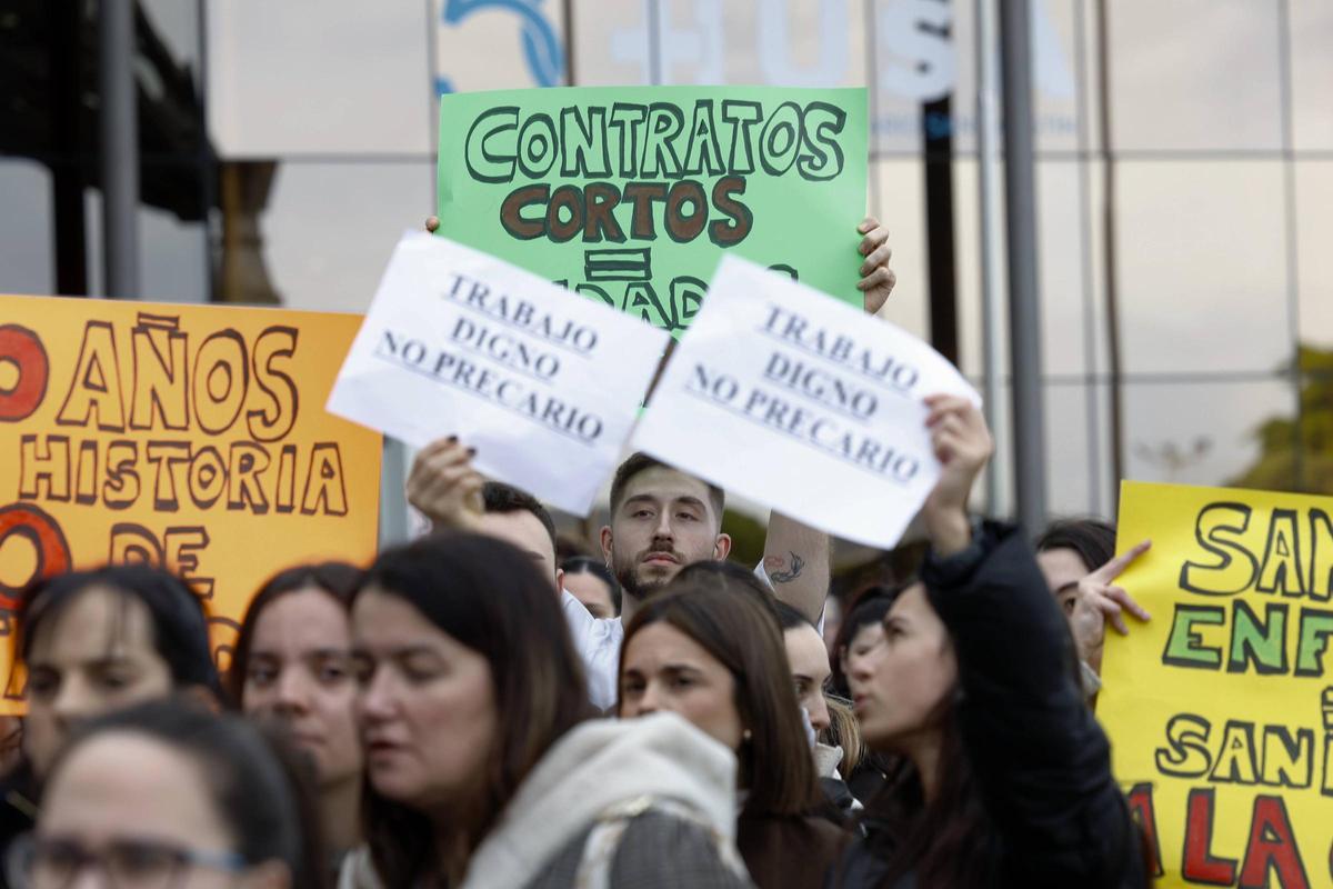 EN IMÁGENES: La protesta en el Hospital San Agustín de Avilés