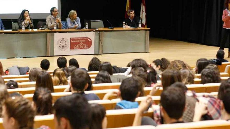 La coordinadora del proyecto, Paloma Ferrero, en la presentación en el Campus Viriato.