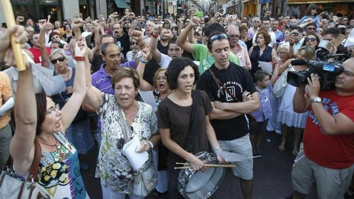 Una de las cantadas populares tras la muerte de José Antonio Labordeta.