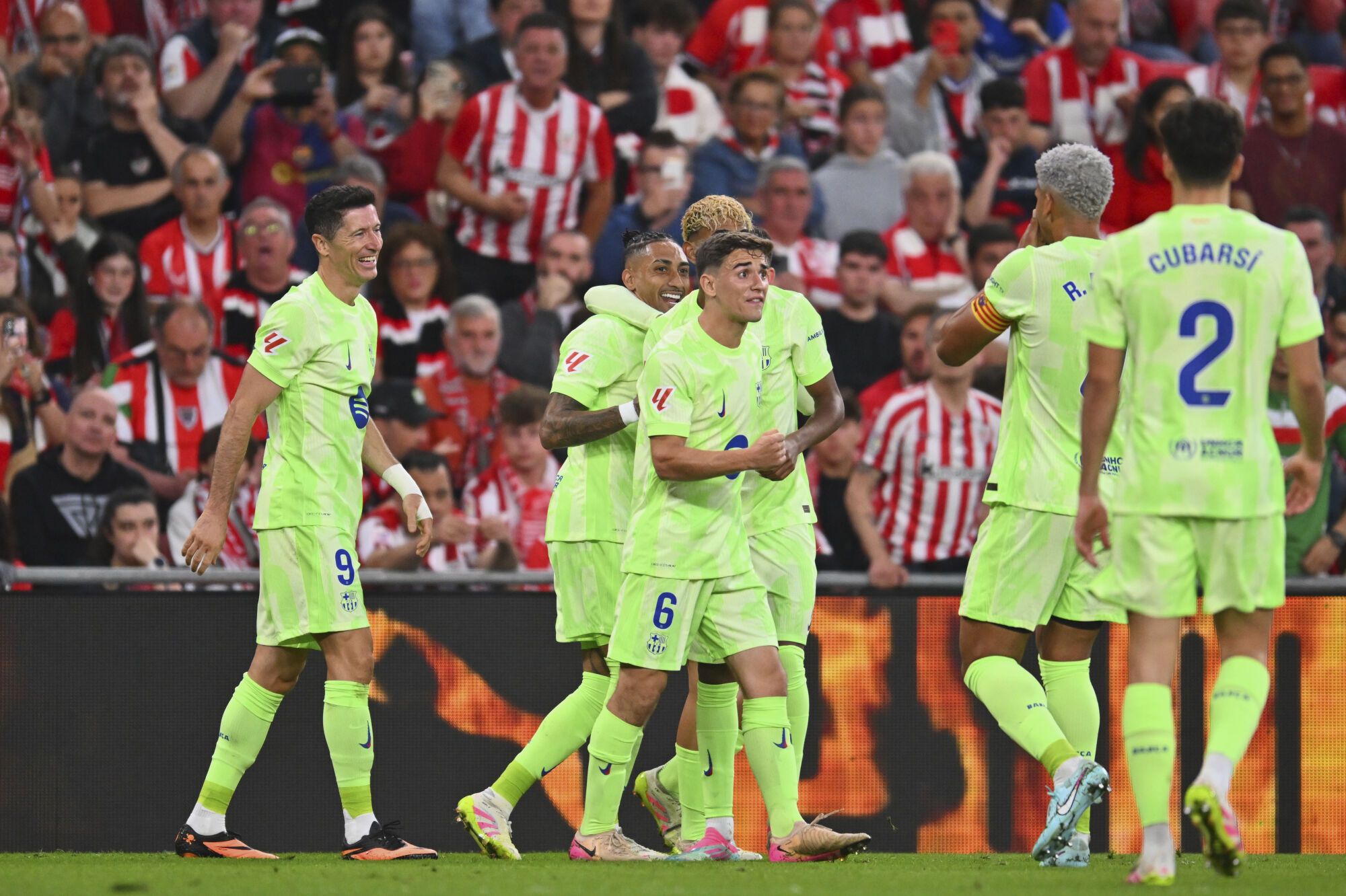 Lewandowski supera los 100 goles con el Barcelona