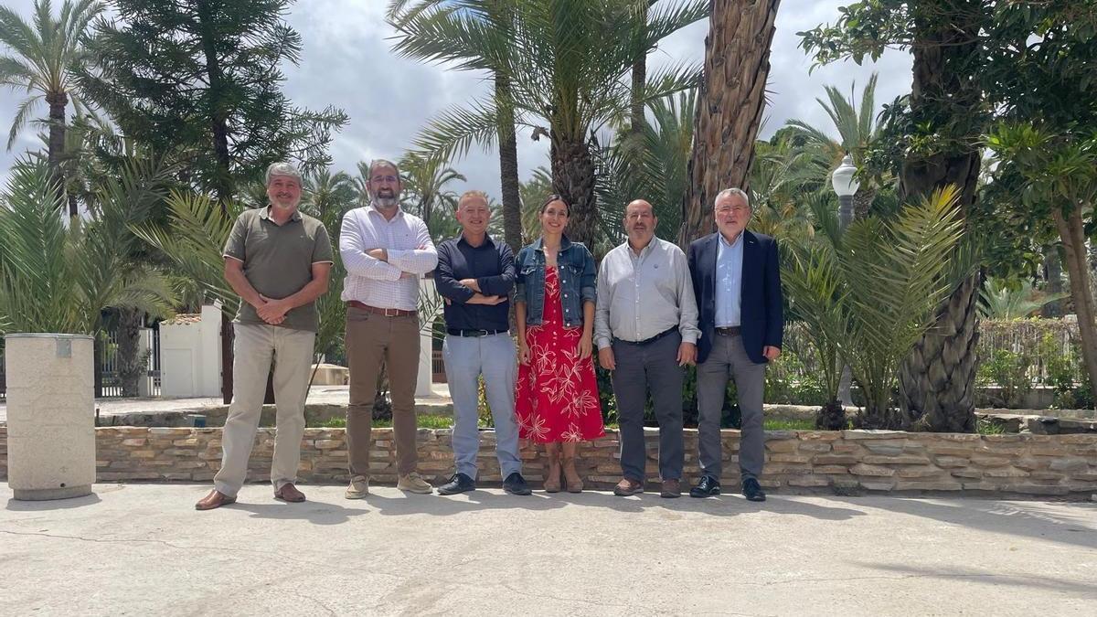 Los representantes empresariales reunidos en Elche.