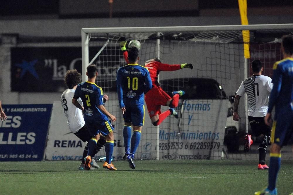 El partido entre el Caudal y el Celta B, en imágenes