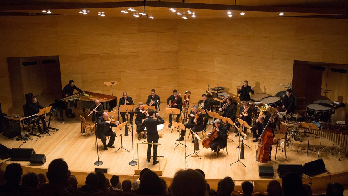 La Orquesta de Cámara del Auditorio de Zaragoza Enigma en su actuación del martes.
