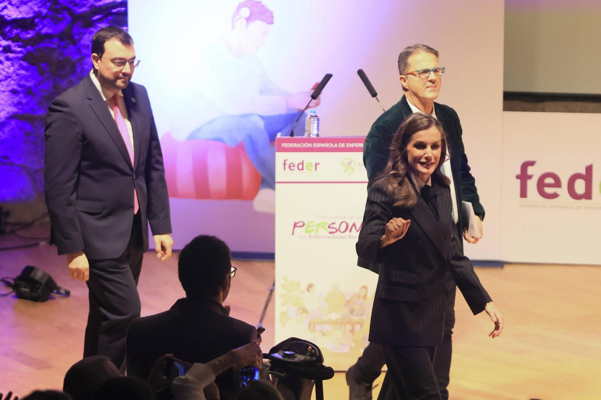 Pacientes con enfermedades raras de toda España visibilizan su lucha en Oviedo en un acto presidido por la Reina Letizia