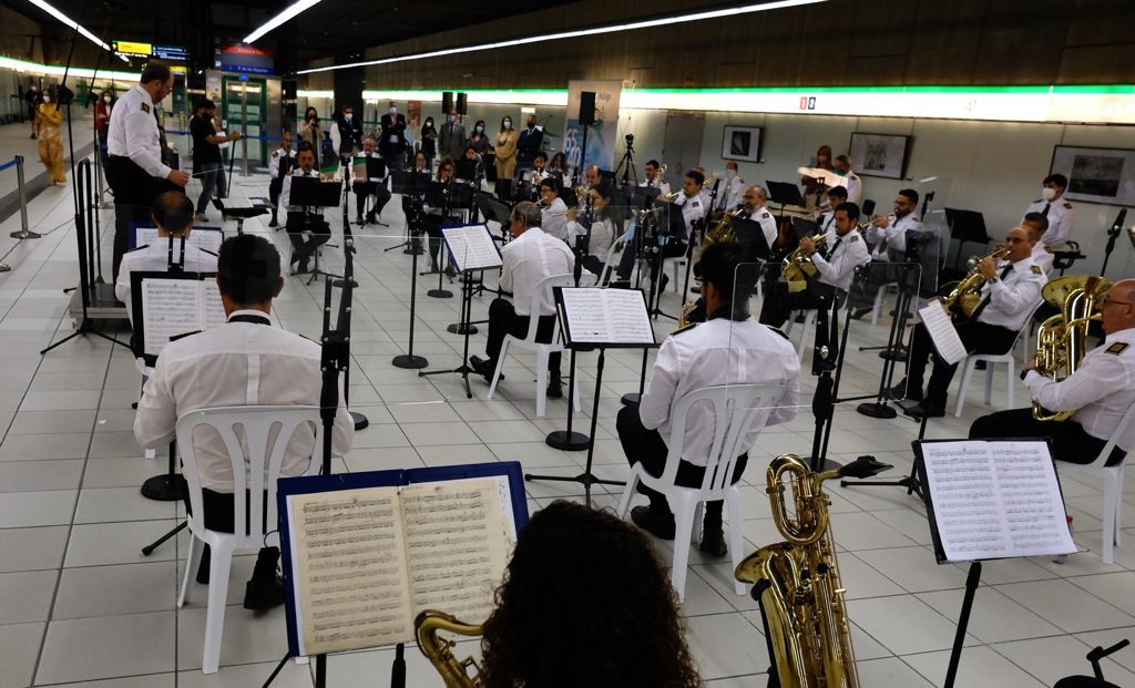 Concierto en el metro de El Perchel con motivo del aniversario de los hospitales Regional y Materno