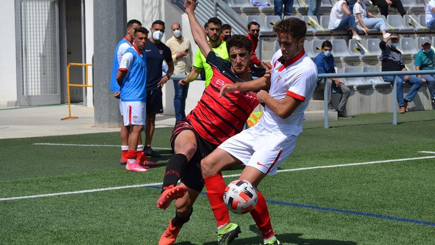 Lance de un partido del Salerm Puente Genil esta temporada.