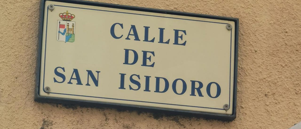 Cartel de la calle de San Isidoro, en Zamora.