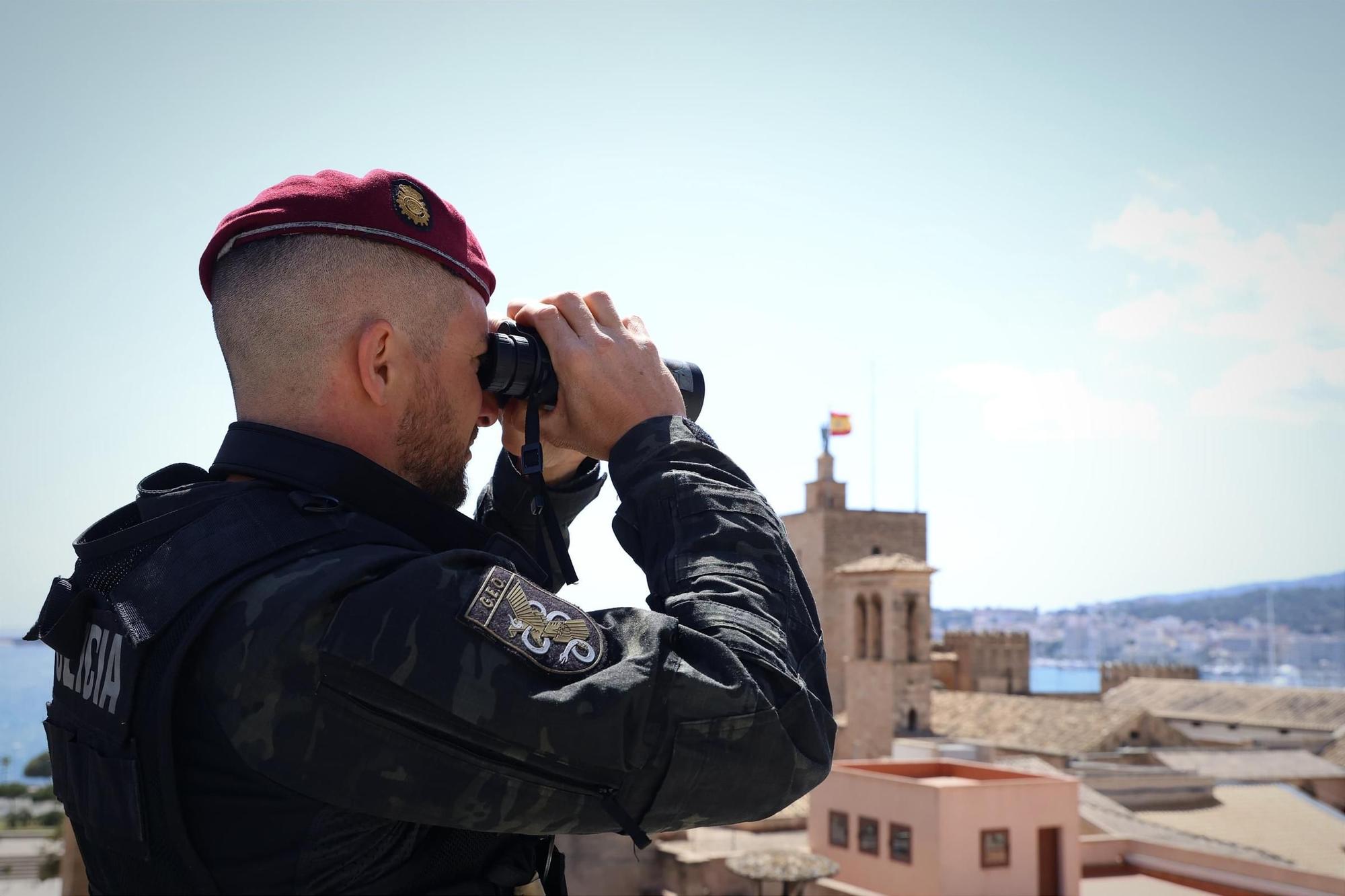 La Policía Nacional extrema la vigilancia ante el inicio de la cumbre de presidentes de parlamentos europeos en Palma