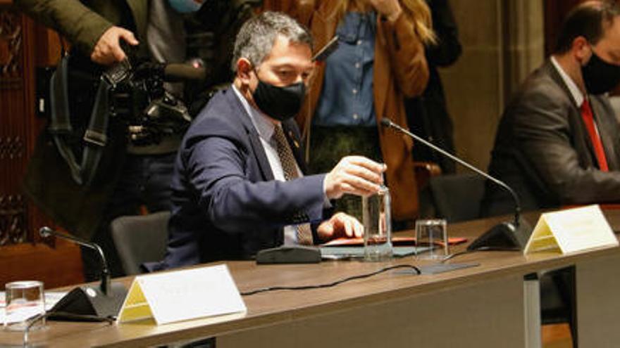 El conseller d&#039;Interior, Miquel Sàmper, a la Junta Local de Seguretat de Barcelona