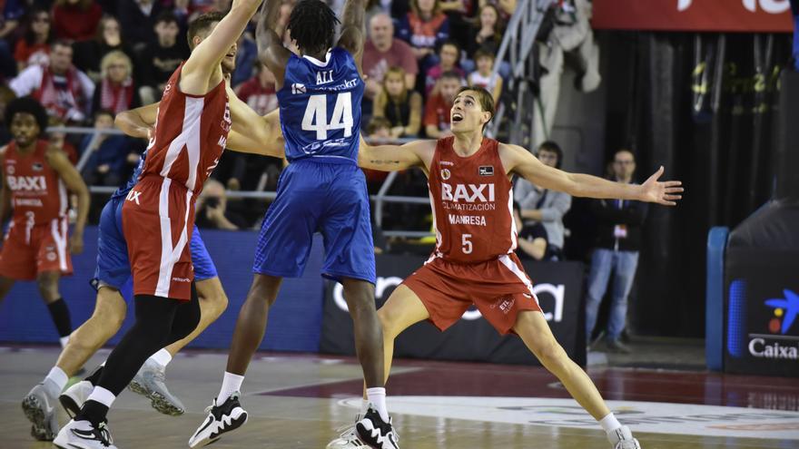 El Baxi descavalca el Fuenlabrada i es treu un pes de sobre (92-78)