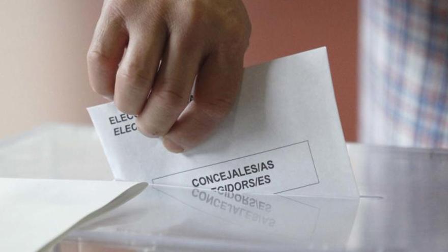 El govern espanyol portarà el 27-S al TC si es planteja com a plebiscit, segons La Razón