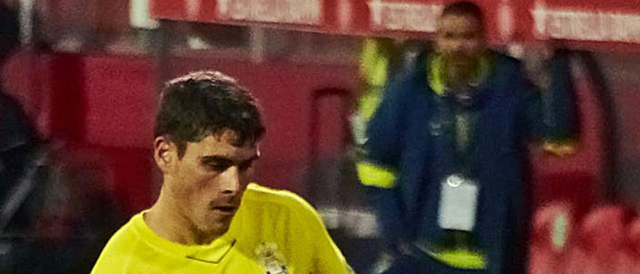 Sergio Ruiz, en acción durante el partido Girona-UD esta temporada.