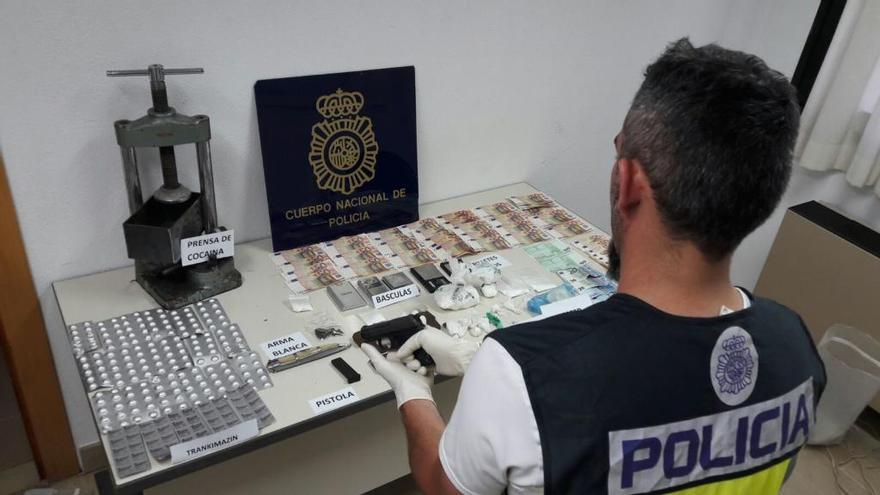Desmantelado un punto negro de venta de droga en Alicante