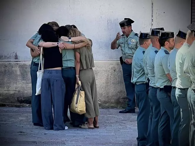 EN IMÁGENES: Llanes despide a la guardia civil Laura Cruz