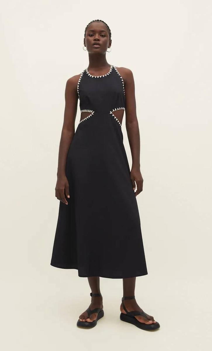 Vestido largo con cut-out lateral