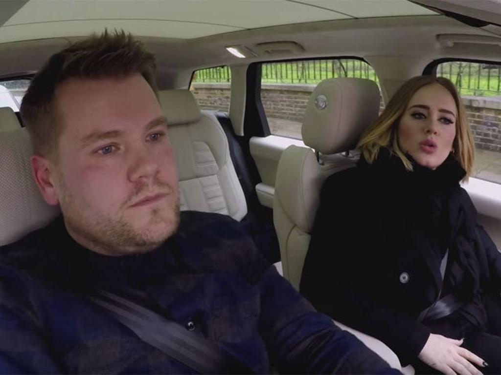 Adele disfruta en el programa de James Corden