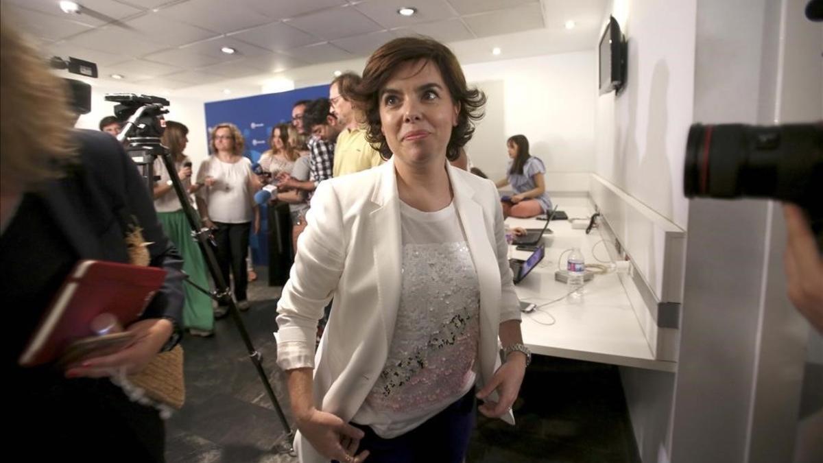 Soraya Sáenz de Santamaría en la sede del PP