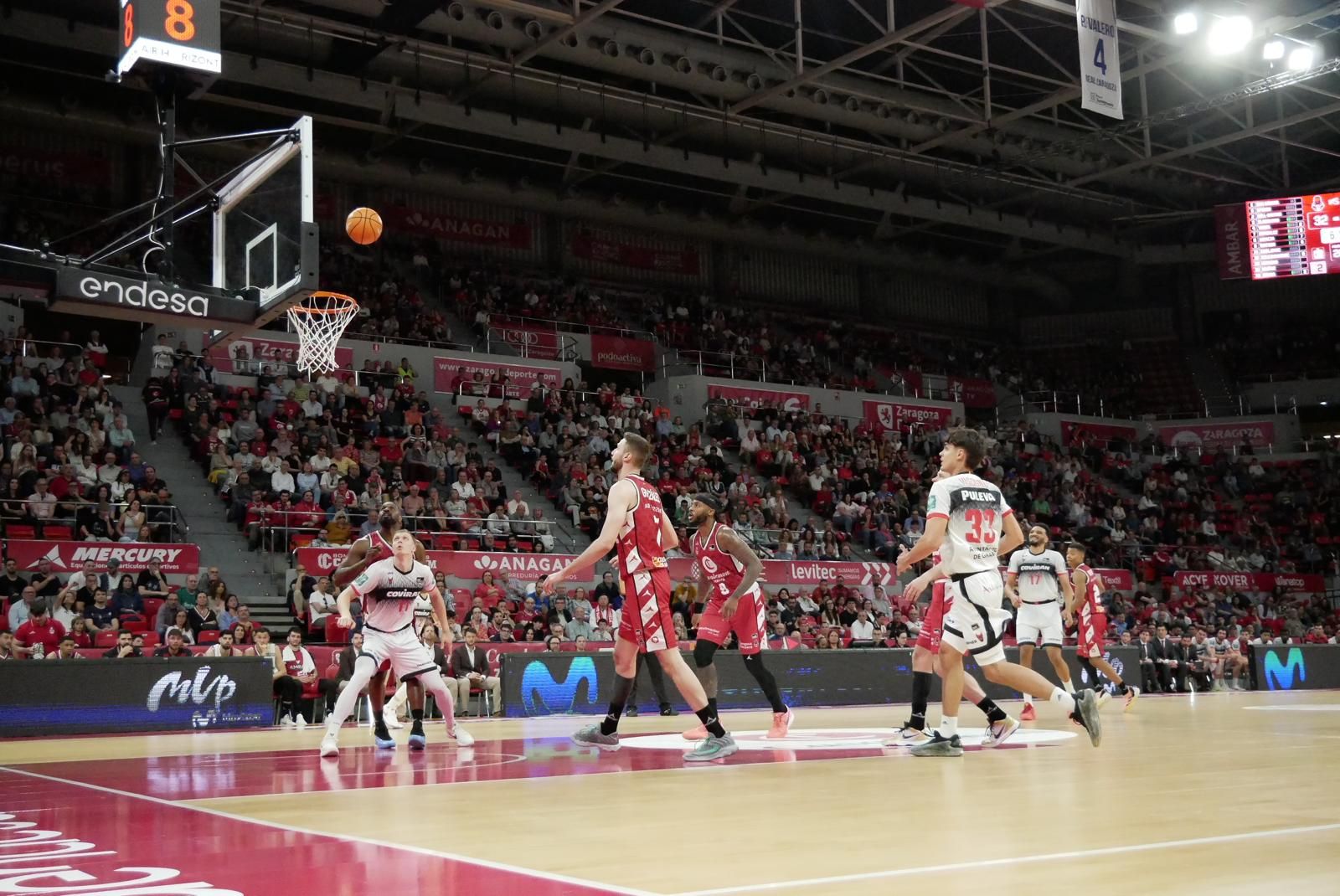 En imágenes | Así ha sido el partido entre el Casademont Zaragoza y el Covirán