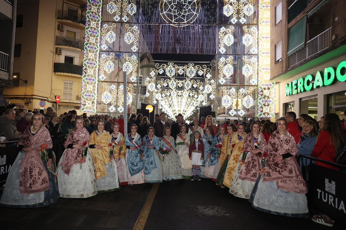 Malvarrosa celebra su tercer premio con la inauguración de sus luces
