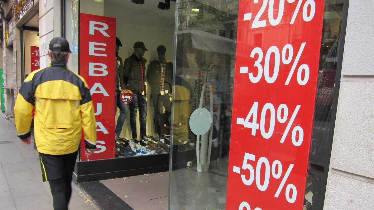 Las mejores prendas en rebajas por menos de 20 euros: para ella