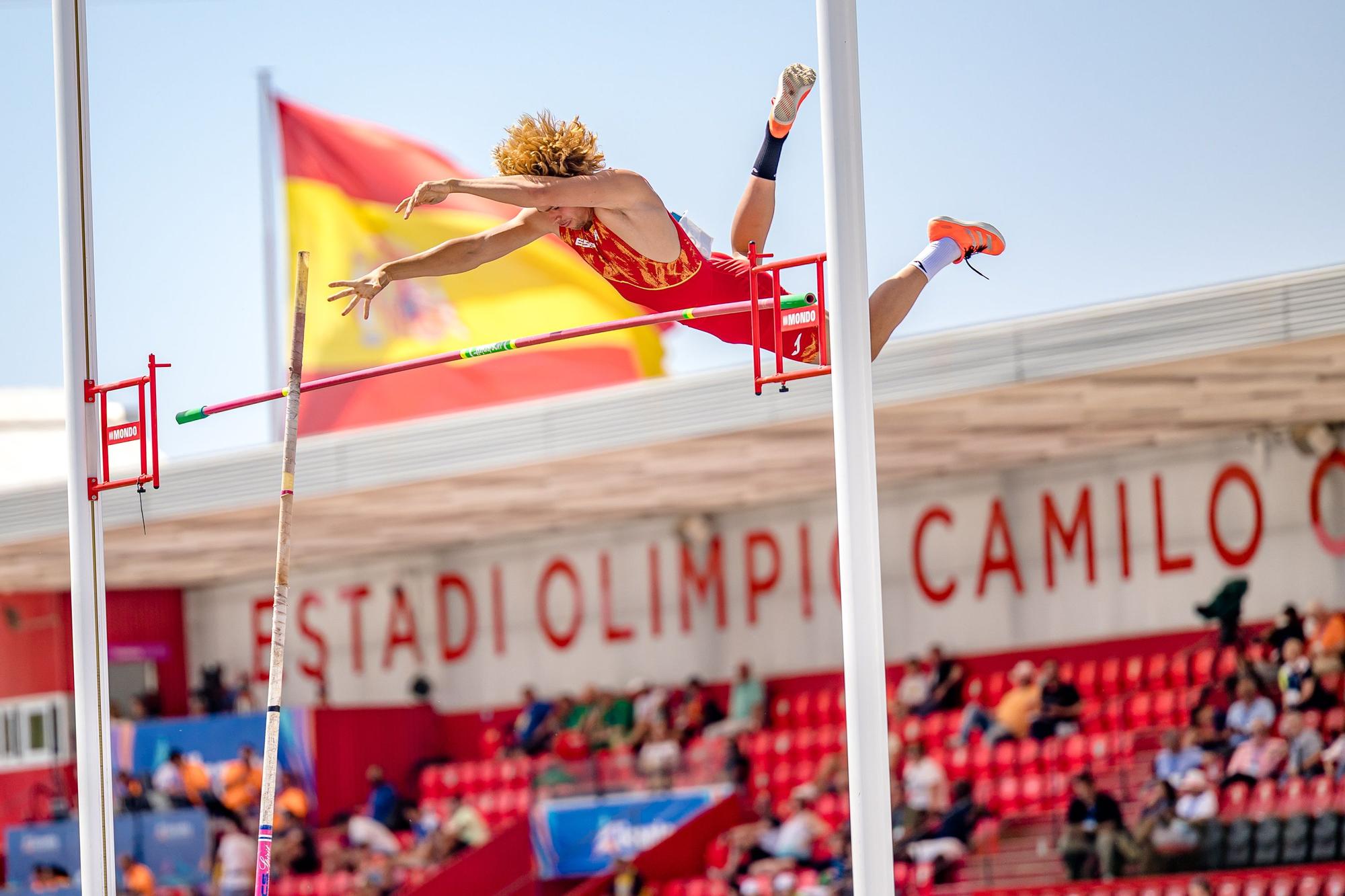 España terminó en primera posición del XIX Campeonato Iberoamericano de Atletismo “Alicante 2022”. El atleta de Onil Eusebio Cáceres se reencuentra con sus mejores sensaciones y gana en La Nucía con un salto de 8,05 metros.