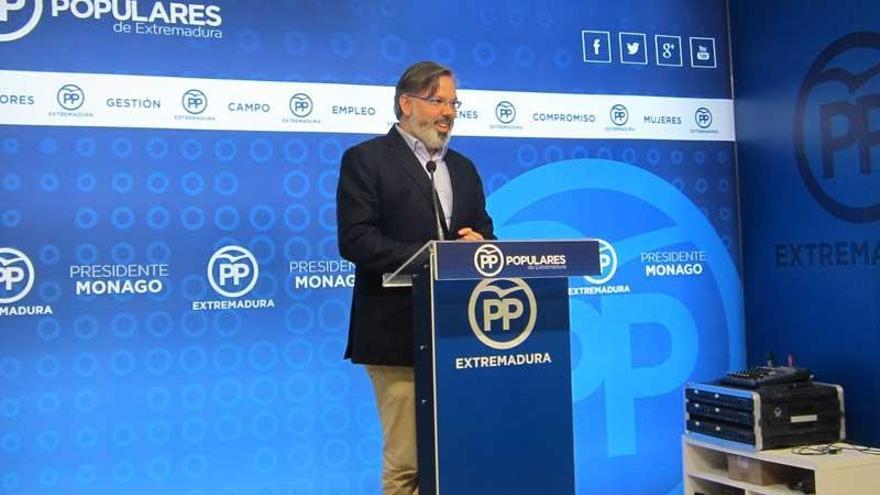 El PP exige a Vara que &quot;corte de raíz&quot; una moción de censura en Badajoz para evitar &quot;consecuencias&quot;